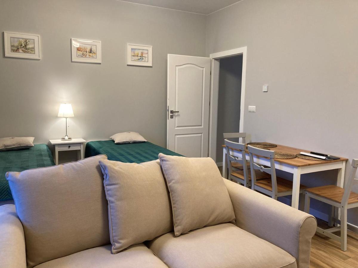 Apartamenty Black Lion Pcim Bagian luar foto