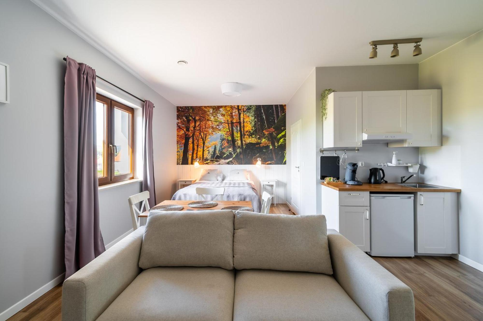 Apartamenty Black Lion Pcim Bagian luar foto