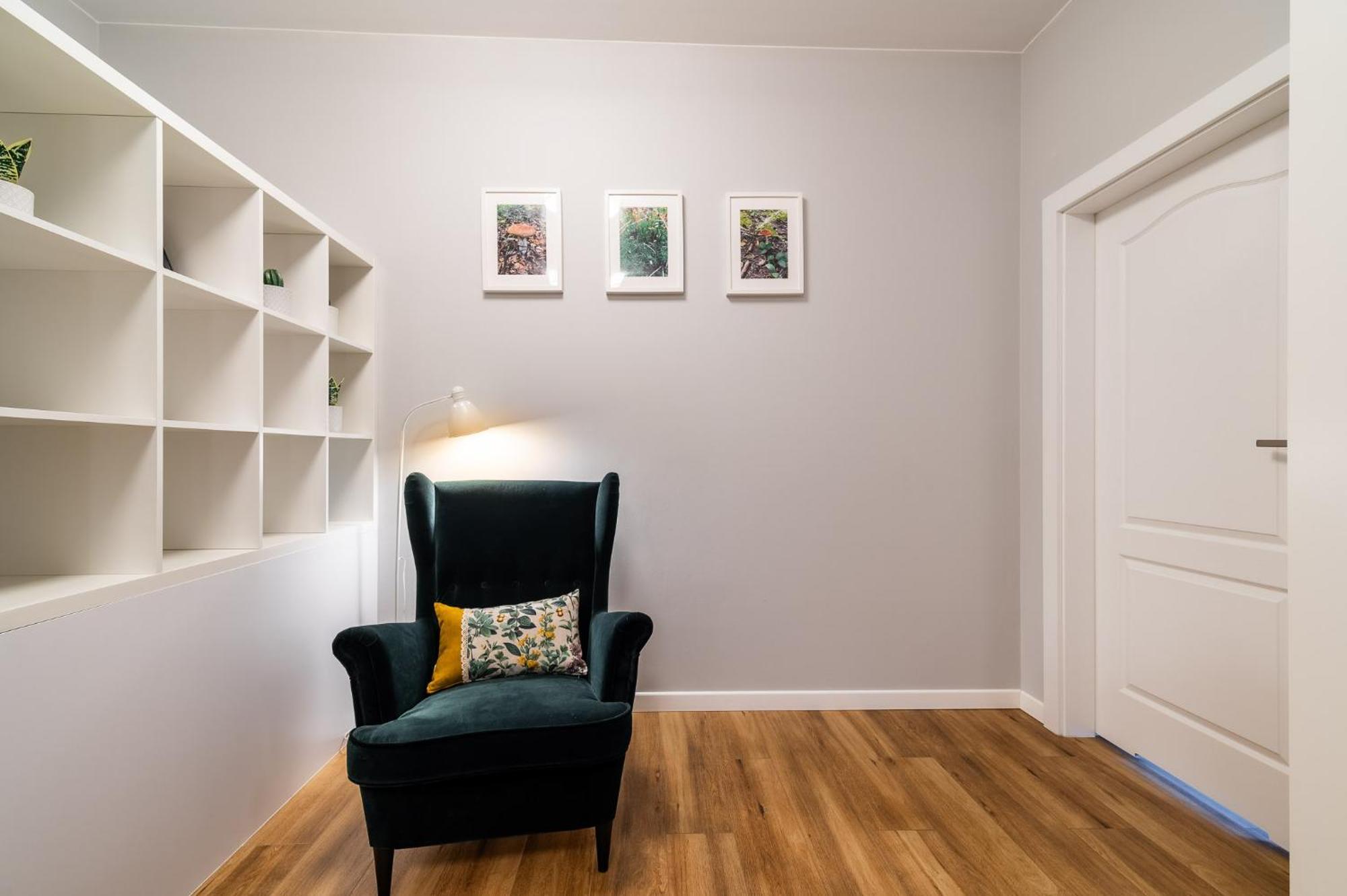 Apartamenty Black Lion Pcim Bagian luar foto